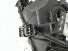 Laden Sie das Bild in den Galerie-Viewer, Frontscheinwerfer Toyota Hilux JUR230175 Rechts Scheinwerfer Headlight SCH8912966537iq