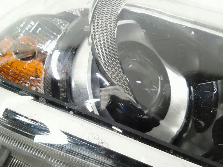 Frontscheinwerfer Toyota Hilux JUR230175 Rechts Scheinwerfer Headlight SCH8912966537iq