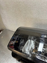 Laden Sie das Bild in den Galerie-Viewer, Frontscheinwerfer Renault Master I 260609073R Links Scheinwerfer Headlight SCH8917480663gz