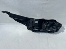 Load image into Gallery viewer, Frontscheinwerfer Kia Ceed 92101-J7500 LED Links Scheinwerfer Headlight SCH8919149189bp