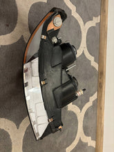 Laden Sie das Bild in den Galerie-Viewer, Frontscheinwerfer Lexus Es K01T032117 Links Scheinwerfer Headlight SCH8919741915nt