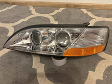 Laden Sie das Bild in den Galerie-Viewer, Frontscheinwerfer Lexus Es K01T032117 Links Scheinwerfer Headlight SCH8919741915nt