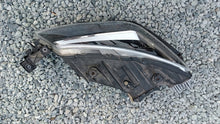 Load image into Gallery viewer, Frontscheinwerfer Seat Leon 5F1941008B LED Rechts Scheinwerfer Headlight SCH8924330020np
