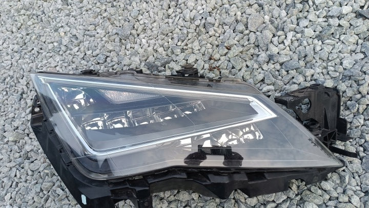 Frontscheinwerfer Seat Leon 5F1941008B LED Rechts Scheinwerfer Headlight SCH8924330020np