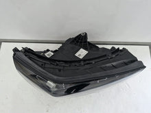 Laden Sie das Bild in den Galerie-Viewer, Frontscheinwerfer BMW 5 5A798D8 Rechts Scheinwerfer Headlight SCH8925643406fp