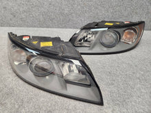 Load image into Gallery viewer, Frontscheinwerfer Volvo S40 I 30698889SCZ Ein Satz Scheinwerfer Headlight SCH8934710919js