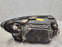 Load image into Gallery viewer, Frontscheinwerfer Volvo S40 I 30698889SCZ Ein Satz Scheinwerfer Headlight SCH8934710919js
