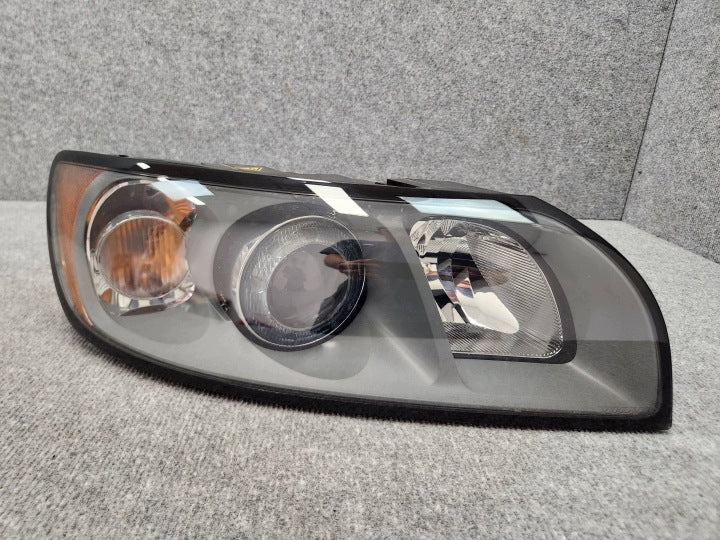 Frontscheinwerfer Volvo S40 I 30698889SCZ Ein Satz Scheinwerfer Headlight SCH8934710919js