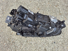 Laden Sie das Bild in den Galerie-Viewer, Frontscheinwerfer VW Golf VII Sportsvan 517941035A Links Scheinwerfer Headlight SCH8937105969xw