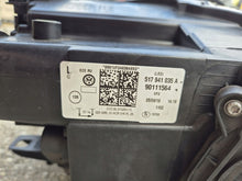 Laden Sie das Bild in den Galerie-Viewer, Frontscheinwerfer VW Golf VII Sportsvan 517941035A Links Scheinwerfer Headlight SCH8937105969xw