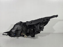 Load image into Gallery viewer, Frontscheinwerfer Peugeot 2008 I 9825313580 Rechts Scheinwerfer Headlight SCH8938925165zk