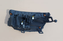 Laden Sie das Bild in den Galerie-Viewer, Frontscheinwerfer Skoda Kamiq 658941015 Full LED Links Scheinwerfer Headlight SCH8941883719qy