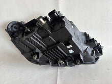 Laden Sie das Bild in den Galerie-Viewer, Frontscheinwerfer BMW X1 F48 7495003-03 LED Links Scheinwerfer Headlight SCH8943883521gk