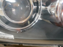 Load image into Gallery viewer, Frontscheinwerfer BMW E91 E90 6942738 Bi-Xenon Rechts Scheinwerfer Headlight SCH8945345644yv