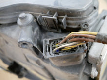 Load image into Gallery viewer, Frontscheinwerfer BMW E91 E90 6942738 Bi-Xenon Rechts Scheinwerfer Headlight SCH8945345644yv