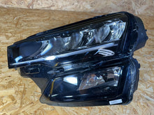 Laden Sie das Bild in den Galerie-Viewer, Frontscheinwerfer Skoda Karoq 57B941009 Links Scheinwerfer Headlight SCH8954522326lj
