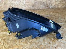 Laden Sie das Bild in den Galerie-Viewer, Frontscheinwerfer Skoda Karoq 57B941009 Links Scheinwerfer Headlight SCH8954522326lj