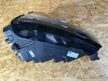 Laden Sie das Bild in den Galerie-Viewer, Frontscheinwerfer Skoda Karoq 57B941009 Links Scheinwerfer Headlight SCH8954522326lj