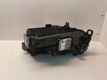 Laden Sie das Bild in den Galerie-Viewer, Frontscheinwerfer VW 57L941060 Rechts Scheinwerfer Headlight SCH8956410821vb