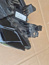 Load image into Gallery viewer, Frontscheinwerfer Peugeot 308 I 9851673380 Links Scheinwerfer Headlight SCH8959467853rc