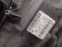 Laden Sie das Bild in den Galerie-Viewer, Frontscheinwerfer Mercedes-Benz W245 A1698205261 Xenon Rechts Headlight SCH8961753477pn