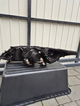 Laden Sie das Bild in den Galerie-Viewer, Frontscheinwerfer Mitsubishi Eclipse Cross I W3153 Full LED Rechts Headlight SCH8965176520pi
