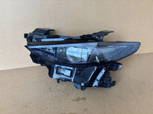 Load image into Gallery viewer, Frontscheinwerfer Mazda Bp BCJH-51040 Links Scheinwerfer Headlight SCH8967292720tz