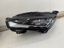 Load image into Gallery viewer, Frontscheinwerfer Peugeot 3008 9861531880 Links Scheinwerfer Headlight SCH8977445911uw
