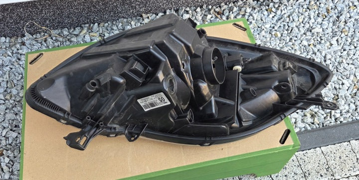 Frontscheinwerfer Toyota Yaris 81150-0D330 Links Scheinwerfer Headlight SCH8981019341zk