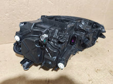 Laden Sie das Bild in den Galerie-Viewer, Frontscheinwerfer VW Golf VII 5G1941060C Full LED Ein Stück (Rechts oder Links) SCH8984732331lf