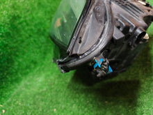 Laden Sie das Bild in den Galerie-Viewer, Frontscheinwerfer BMW X5 G05 G06 5A2798701 Links Scheinwerfer Headlight SCH8989117793lr