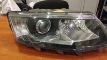 Laden Sie das Bild in den Galerie-Viewer, Frontscheinwerfer Skoda Octavia III 5E1941016A Links Scheinwerfer Headlight SCH8991577551cf