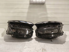 Load image into Gallery viewer, Frontscheinwerfer Skoda 5LB941035 Ein Satz Scheinwerfer Headlight SCH8994311879vd