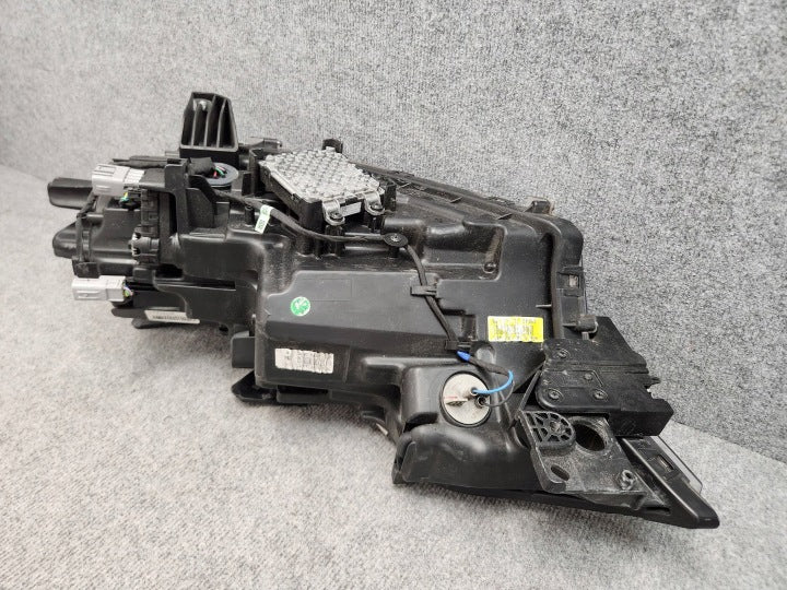 Frontscheinwerfer Mitsubishi Outlander III 8301D332SCZ LED Rechts Headlight SCH8998243702qh