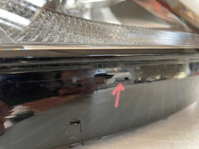 Laden Sie das Bild in den Galerie-Viewer, Frontscheinwerfer Skoda Octavia IV 5E4941016A LED Rechts Scheinwerfer Headlight SCH9001236303qo