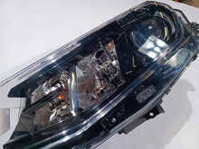 Laden Sie das Bild in den Galerie-Viewer, Frontscheinwerfer Chevrolet Camaro 84244103 Links Scheinwerfer Headlight SCH9005497153pd