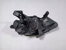 Laden Sie das Bild in den Galerie-Viewer, Frontscheinwerfer Chevrolet Camaro 84244103 Links Scheinwerfer Headlight SCH9005497153pd