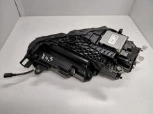 Laden Sie das Bild in den Galerie-Viewer, Frontscheinwerfer Skoda Superb I 3P1941015B Links Scheinwerfer Headlight SCH9006636135ye