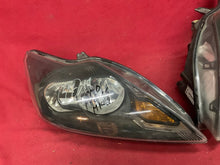 Laden Sie das Bild in den Galerie-Viewer, Frontscheinwerfer Ford Focus II 8M51-13W030-CE Ein Satz Scheinwerfer Headlight SCH9007579951zy