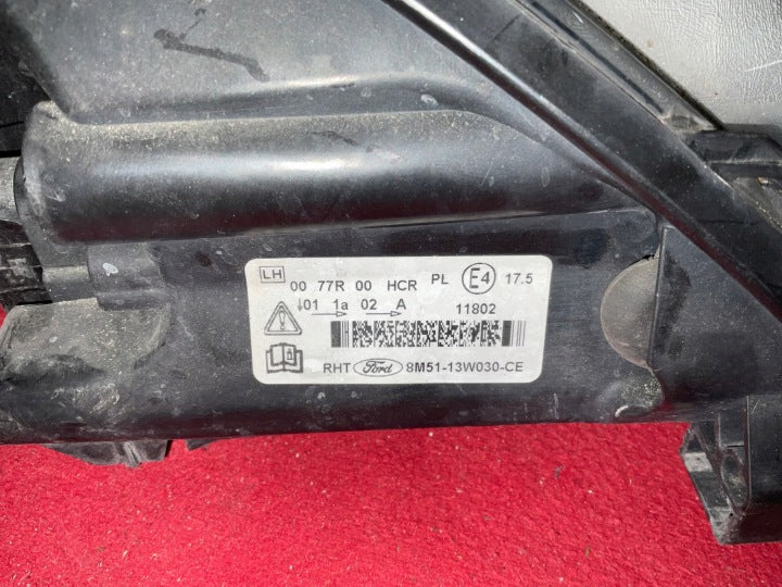 Frontscheinwerfer Ford Focus II 8M51-13W030-CE Ein Satz Scheinwerfer Headlight SCH9007579951zy