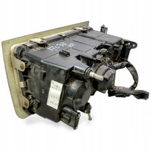 Laden Sie das Bild in den Galerie-Viewer, Frontscheinwerfer Volvo 20452847LH Links Scheinwerfer Headlight SCH9009327981gc