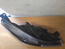 Load image into Gallery viewer, Frontscheinwerfer Ford Focus NX7B13E016AK LED Rechts Scheinwerfer Headlight SCH9013150920rl