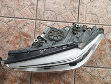 Laden Sie das Bild in den Galerie-Viewer, Frontscheinwerfer BMW 5 G31 G30 7439210-01 8499121-03 LED Ein Satz Headlight SCH9017714996vy