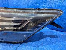 Laden Sie das Bild in den Galerie-Viewer, Frontscheinwerfer Iveco Daily IV 05802711800 LED Links Scheinwerfer Headlight SCH9025766413ex