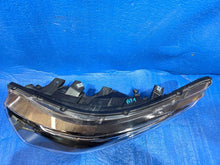 Laden Sie das Bild in den Galerie-Viewer, Frontscheinwerfer Iveco Daily IV 05802711800 LED Links Scheinwerfer Headlight SCH9025766413ex