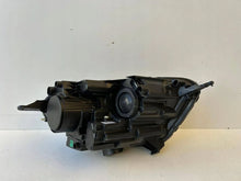 Laden Sie das Bild in den Galerie-Viewer, Frontscheinwerfer Ford Ecosport MN15-13E014-CE Links Scheinwerfer Headlight SCH9026959823kh