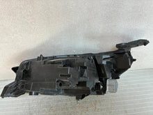Load image into Gallery viewer, Frontscheinwerfer Opel Corsa F 9829522580 LED Rechts Scheinwerfer Headlight SCH9036748309yo