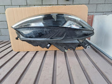Load image into Gallery viewer, Frontscheinwerfer VW Golf 5G1941006D Rechts Scheinwerfer Headlight SCH9038311557nd