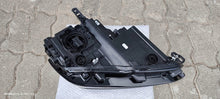 Laden Sie das Bild in den Galerie-Viewer, Frontscheinwerfer Seat Leon 5FB941007G LED Links Scheinwerfer Headlight SCH9045070321gx