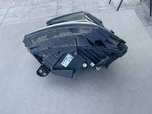 Laden Sie das Bild in den Galerie-Viewer, Frontscheinwerfer Peugeot 308 9874213780 Rechts Scheinwerfer Headlight SCH9047406681ce